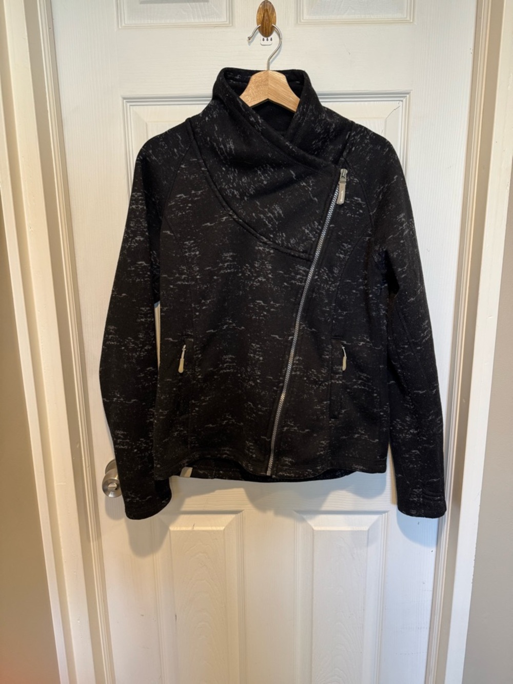 Black Asymmetrical Zip Women's Jacket from Aspen Size XL